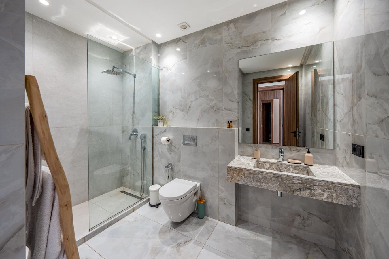Villa Tasoultante, intérieurs design et piscine privée 5